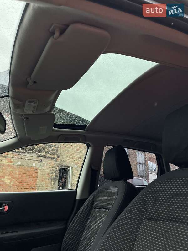 Внедорожник / Кроссовер Nissan Qashqai 2007 в Нововолынске