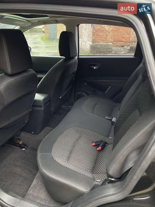 Внедорожник / Кроссовер Nissan Qashqai 2007 в Нововолынске