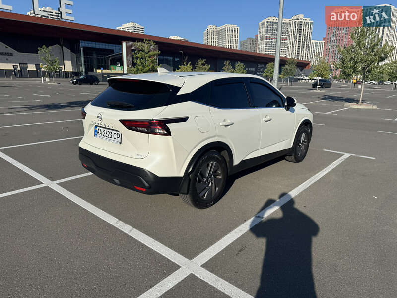 Внедорожник / Кроссовер Nissan Qashqai 2022 в Киеве