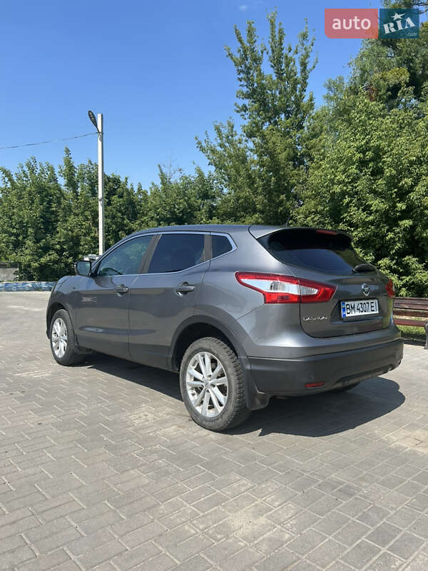 Внедорожник / Кроссовер Nissan Qashqai 2016 в Ахтырке
