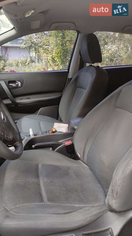 Позашляховик / Кросовер Nissan Qashqai 2011 в Києві