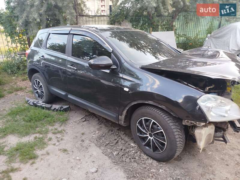 Внедорожник / Кроссовер Nissan Qashqai 2007 в 