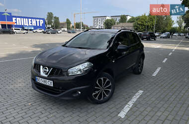 Внедорожник / Кроссовер Nissan Qashqai 2013 в Тернополе