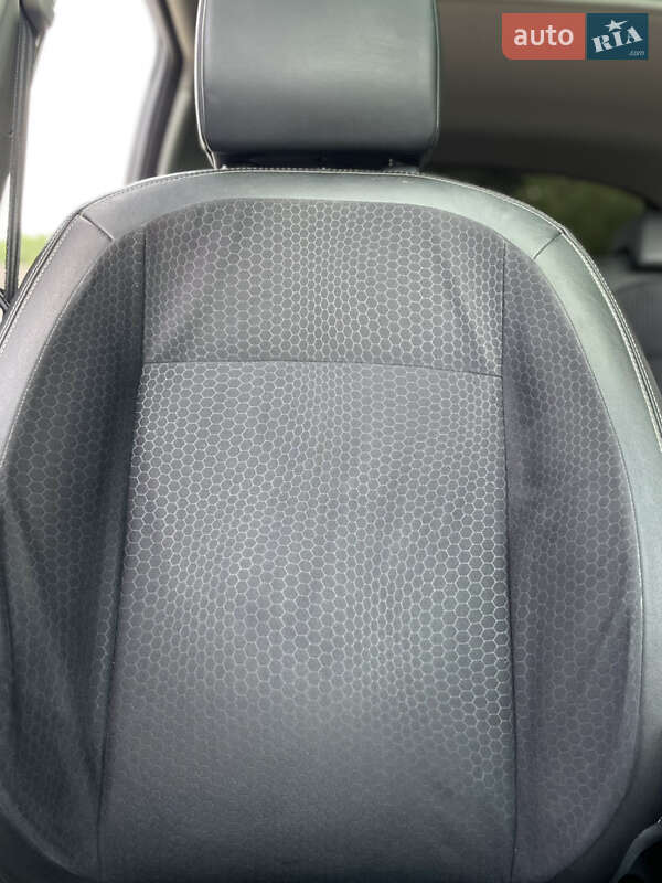 Внедорожник / Кроссовер Nissan Qashqai 2013 в Тернополе