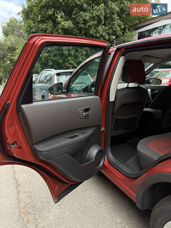 Внедорожник / Кроссовер Nissan Qashqai 2009 в Киеве