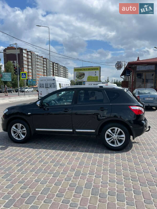 Внедорожник / Кроссовер Nissan Qashqai 2011 в Тернополе