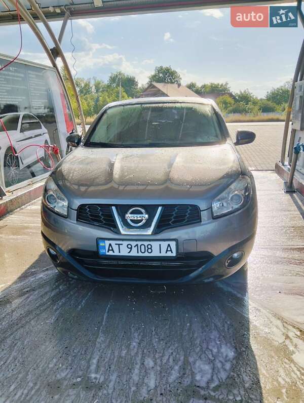 Позашляховик / Кросовер Nissan Qashqai 2013 в Івано-Франківську