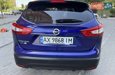 Внедорожник / Кроссовер Nissan Qashqai 2017 в 