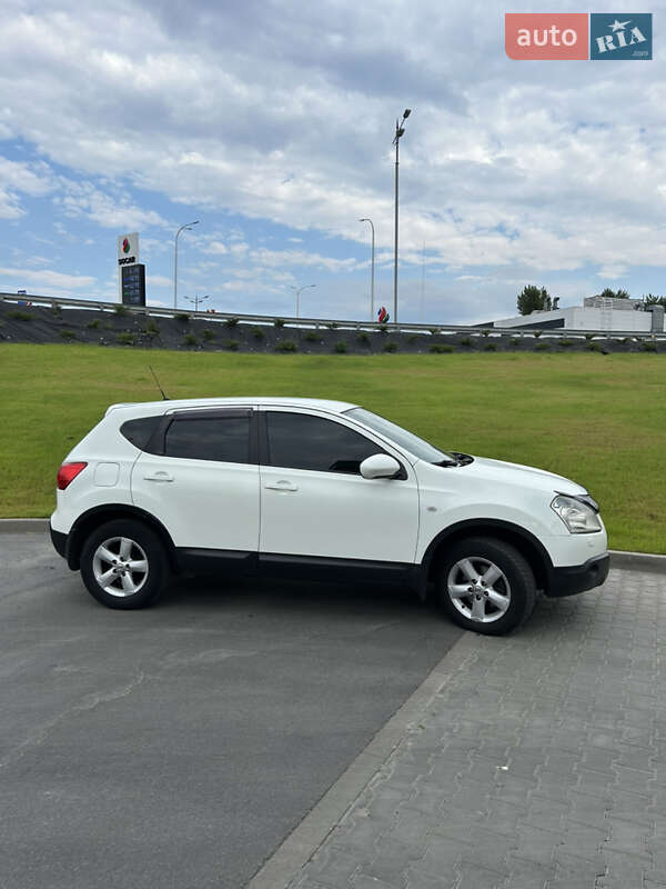 Внедорожник / Кроссовер Nissan Qashqai 2010 в Киеве