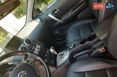 Внедорожник / Кроссовер Nissan Qashqai 2008 в 