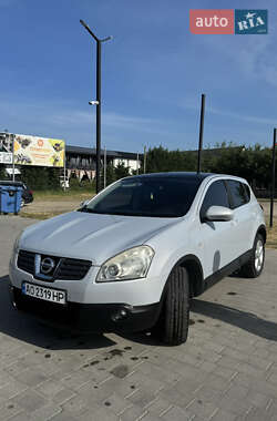 Внедорожник / Кроссовер Nissan Qashqai 2008 в 