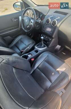 Позашляховик / Кросовер Nissan Qashqai 2011 в 