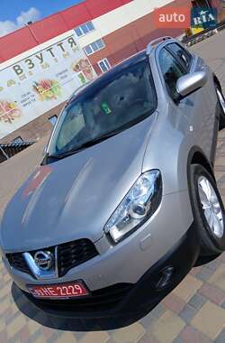 Позашляховик / Кросовер Nissan Qashqai 2010 в Гайсину
