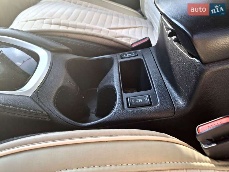 Внедорожник / Кроссовер Nissan Qashqai 2016 в Южноукраинске