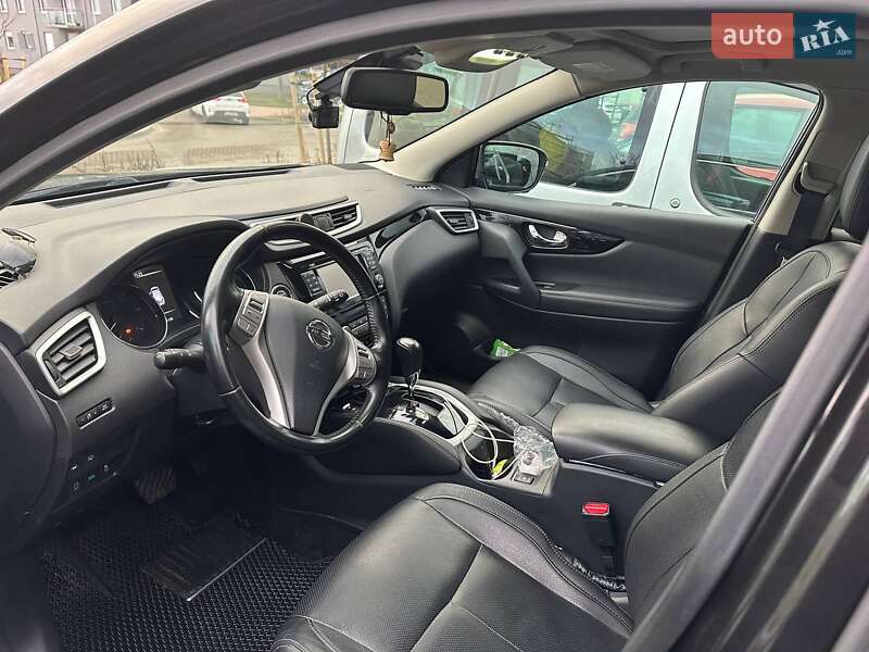 Позашляховик / Кросовер Nissan Qashqai 2017 в Києві