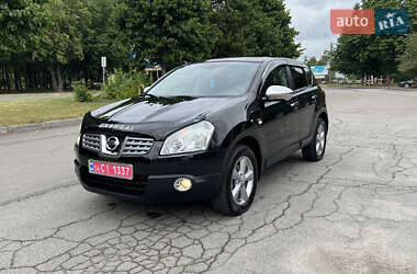 Внедорожник / Кроссовер Nissan Qashqai 2010 в 