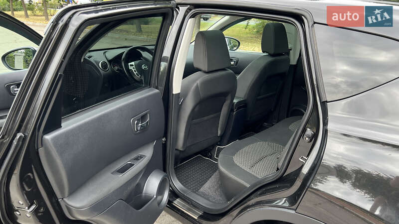 Внедорожник / Кроссовер Nissan Qashqai 2010 в Умани