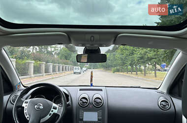 Внедорожник / Кроссовер Nissan Qashqai 2010 в 