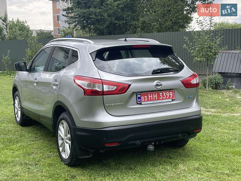 Внедорожник / Кроссовер Nissan Qashqai 2016 в Ковеле