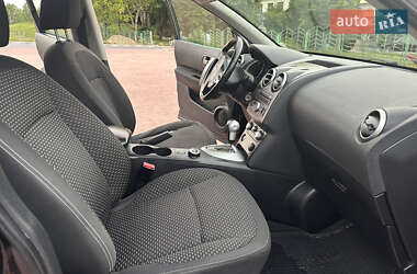 Внедорожник / Кроссовер Nissan Qashqai 2009 в 