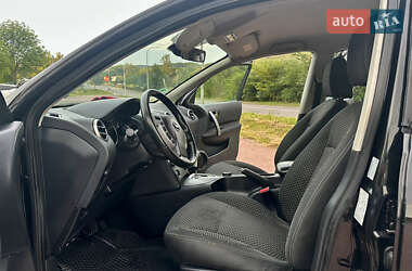 Внедорожник / Кроссовер Nissan Qashqai 2009 в 
