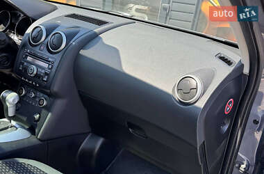 Внедорожник / Кроссовер Nissan Qashqai 2008 в 