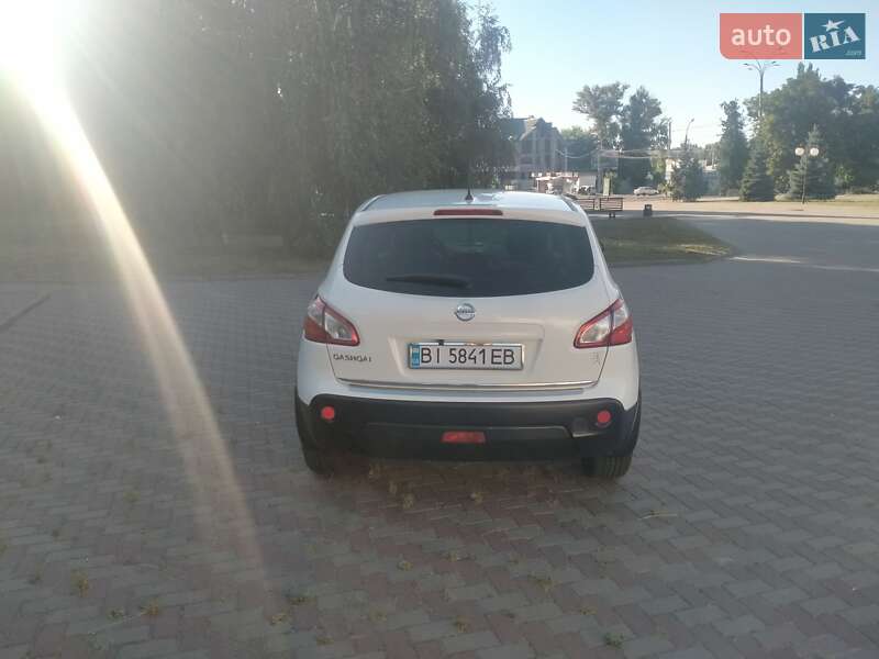 Внедорожник / Кроссовер Nissan Qashqai 2011 в Кременчуге