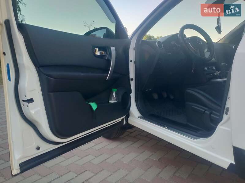 Внедорожник / Кроссовер Nissan Qashqai 2011 в Кременчуге