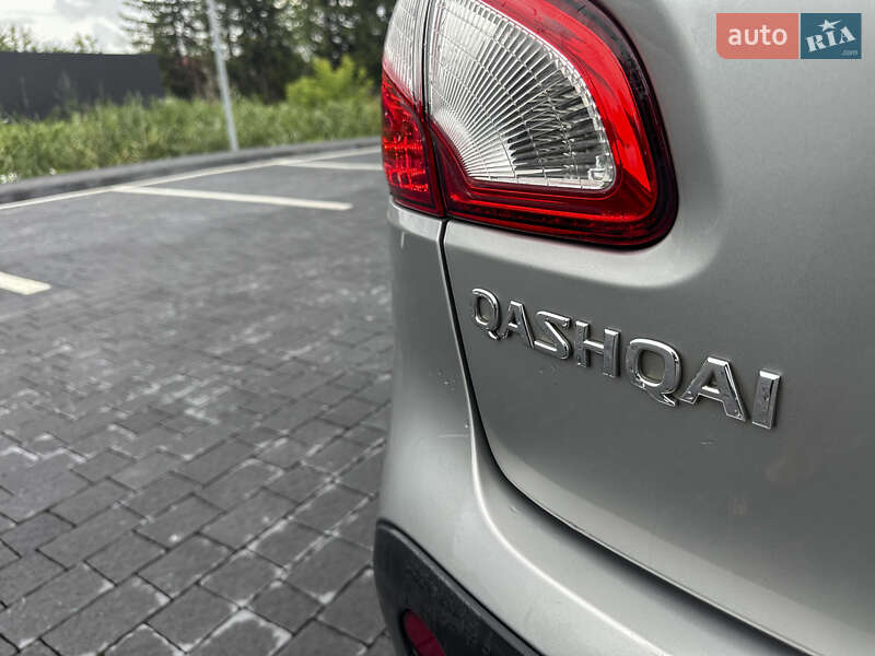Внедорожник / Кроссовер Nissan Qashqai 2013 в Самборе