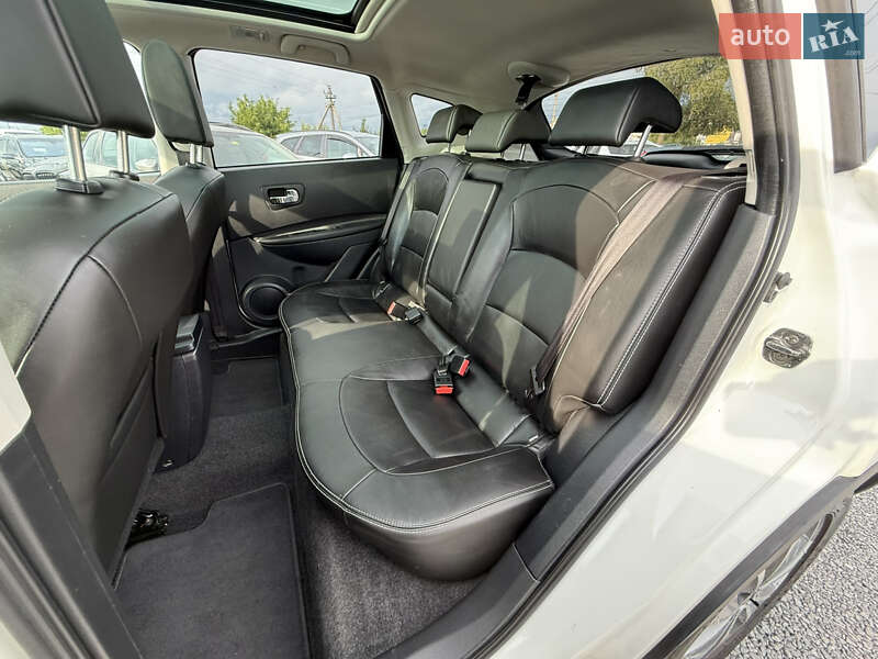 Внедорожник / Кроссовер Nissan Qashqai 2012 в Ровно