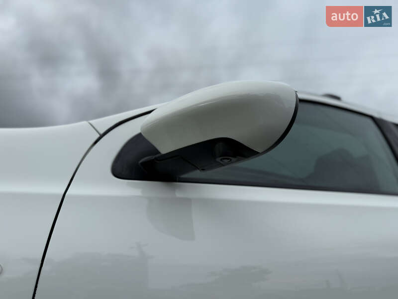 Внедорожник / Кроссовер Nissan Qashqai 2012 в Ровно