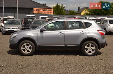 Внедорожник / Кроссовер Nissan Qashqai 2012 в 
