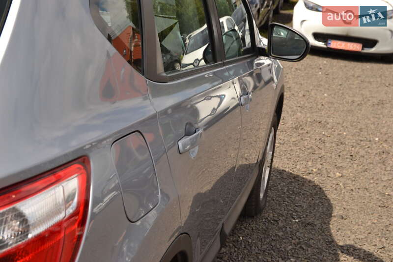 Внедорожник / Кроссовер Nissan Qashqai 2012 в Луцке