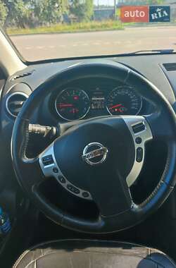 Внедорожник / Кроссовер Nissan Qashqai 2013 в 