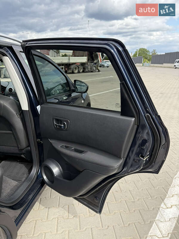 Внедорожник / Кроссовер Nissan Qashqai 2011 в Луцке