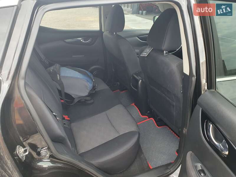 Внедорожник / Кроссовер Nissan Qashqai 2015 в Бобринце