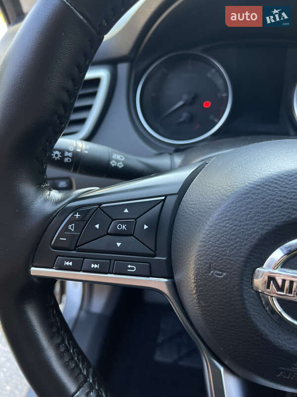 Внедорожник / Кроссовер Nissan Qashqai 2019 в Днепре