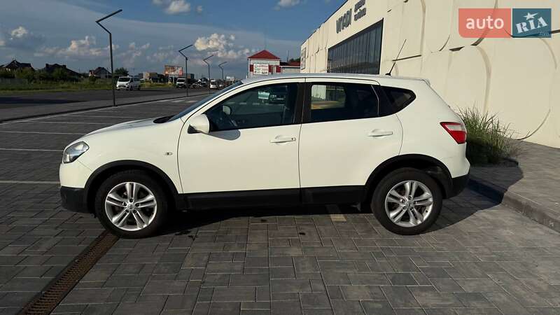 Внедорожник / Кроссовер Nissan Qashqai 2012 в Луцке