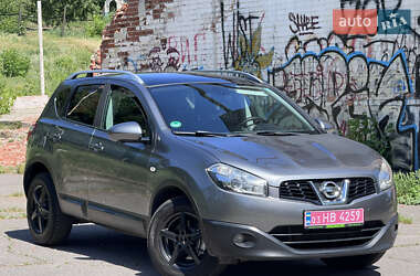 Позашляховик / Кросовер Nissan Qashqai 2012 в Полтаві