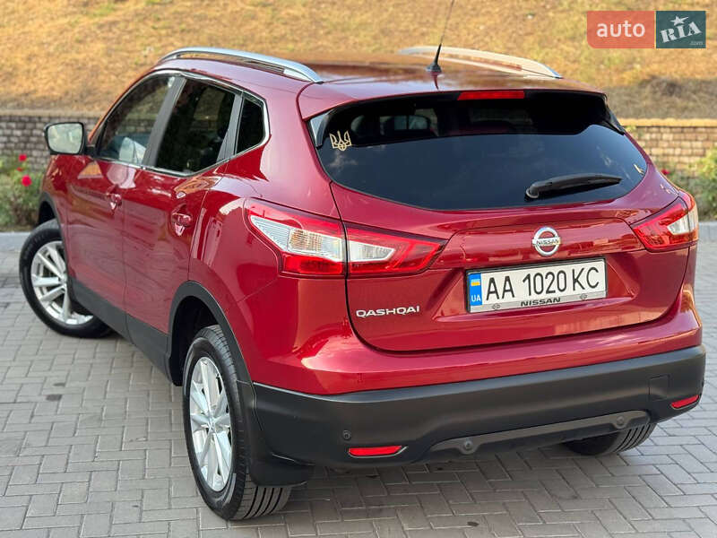 Позашляховик / Кросовер Nissan Qashqai 2016 в Дніпрі
