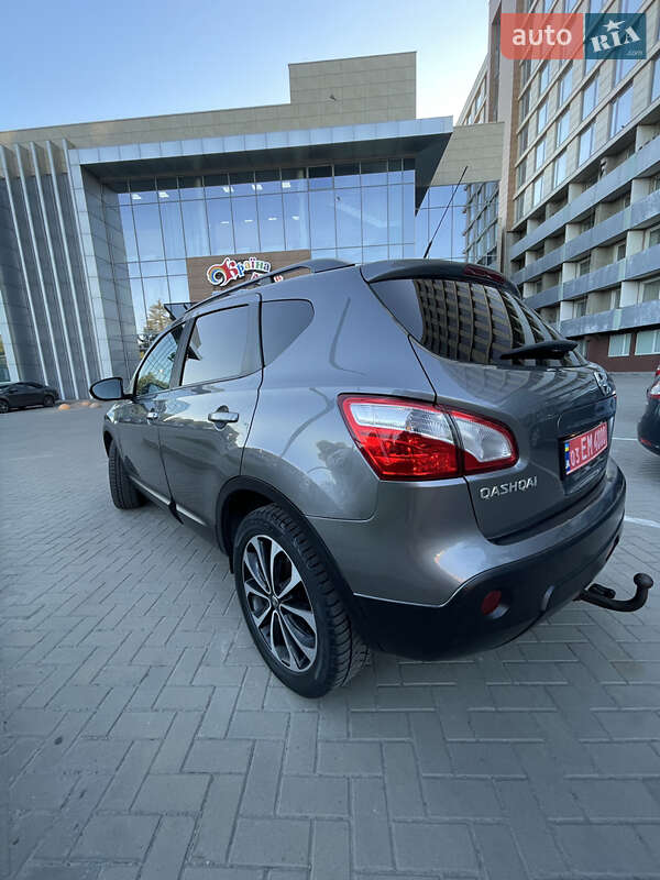 Внедорожник / Кроссовер Nissan Qashqai 2013 в Луцке