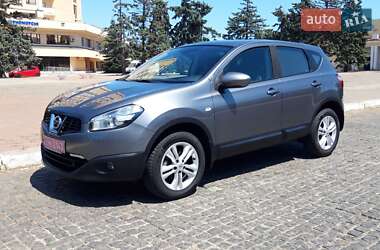Внедорожник / Кроссовер Nissan Qashqai 2013 в Одессе