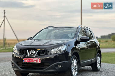 Позашляховик / Кросовер Nissan Qashqai 2011 в Дубні