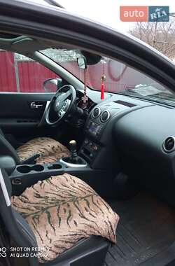 Внедорожник / Кроссовер Nissan Qashqai 2011 в 