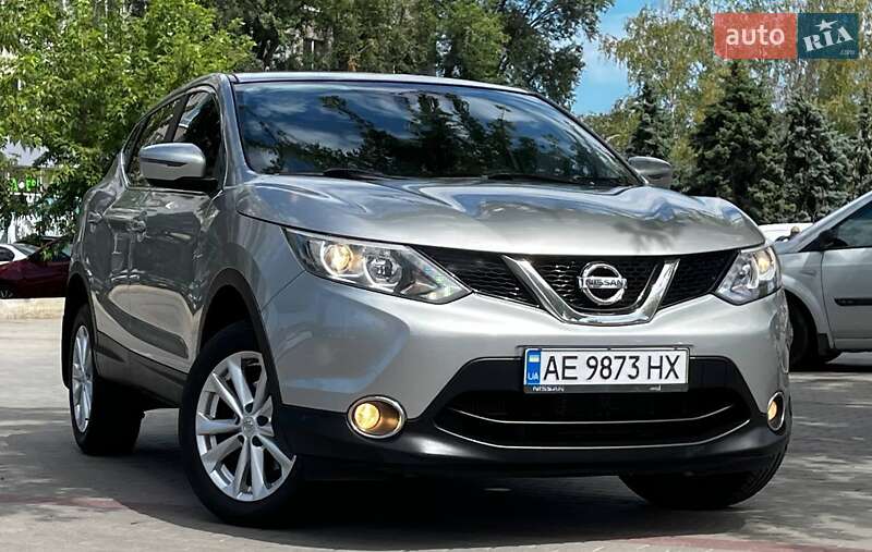 Внедорожник / Кроссовер Nissan Qashqai 2016 в Днепре