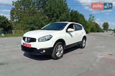 Позашляховик / Кросовер Nissan Qashqai 2013 в Звягелі