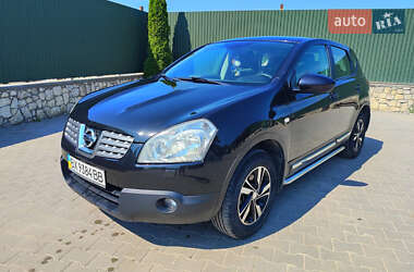 Позашляховик / Кросовер Nissan Qashqai 2010 в Волочиську