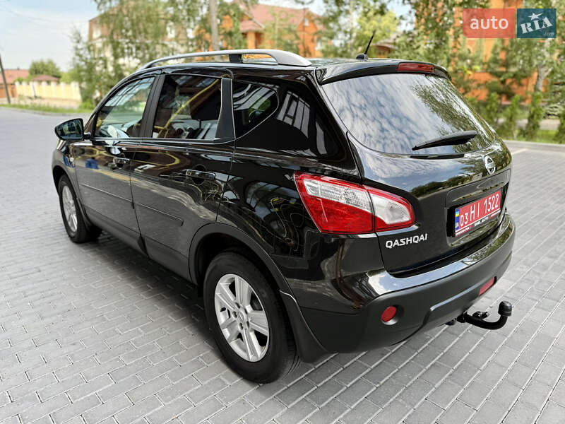 Внедорожник / Кроссовер Nissan Qashqai 2010 в Полтаве