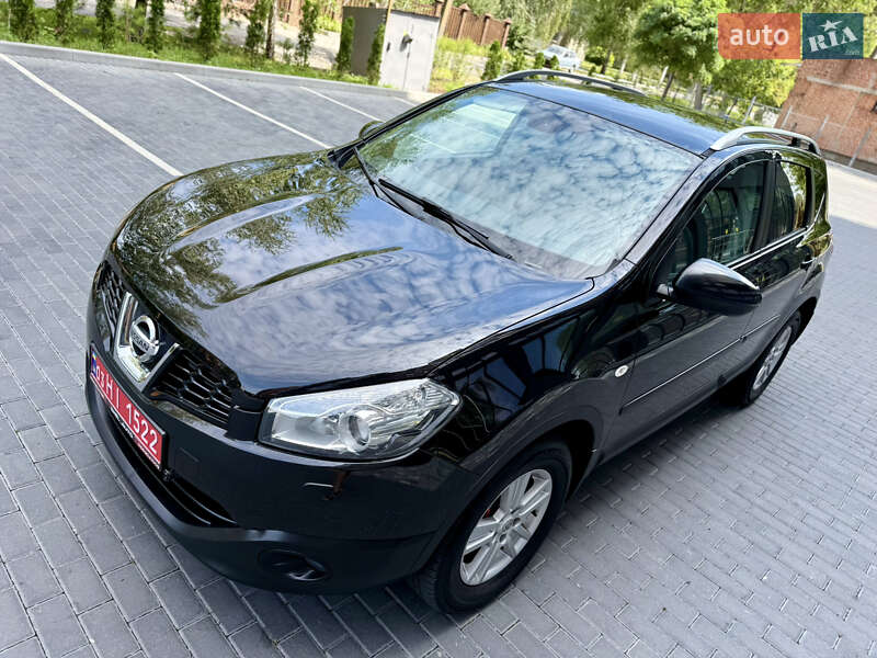Внедорожник / Кроссовер Nissan Qashqai 2010 в Полтаве
