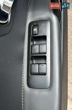 Внедорожник / Кроссовер Nissan Qashqai 2013 в 